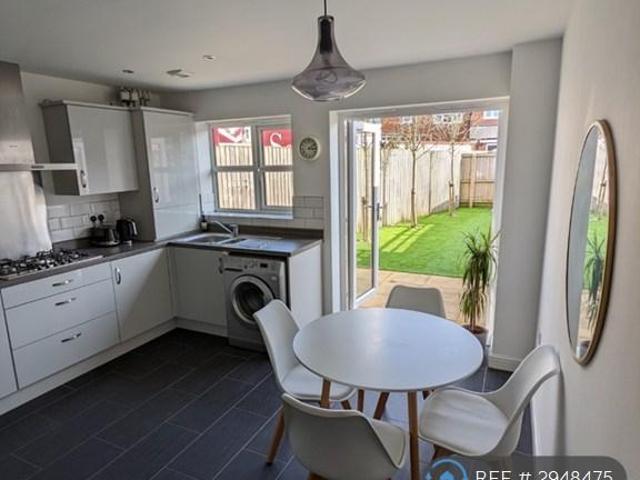House for rent in Broadheath, Trafford Park