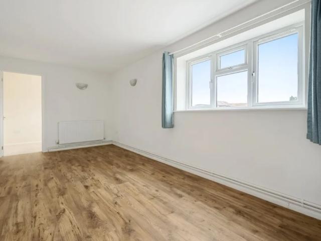 House for rent in Fole, Surrey