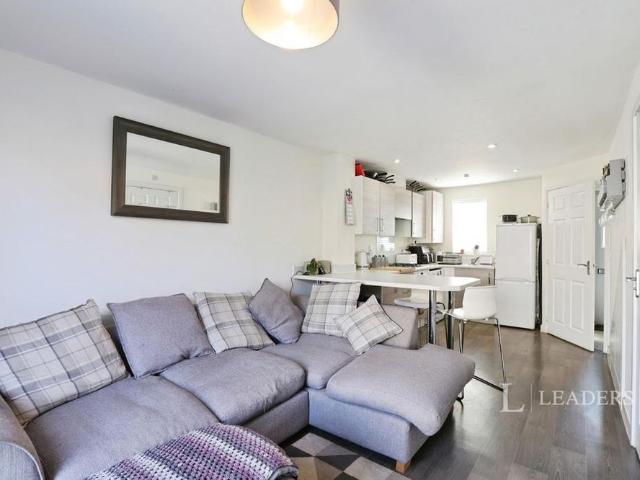 House for rent in Priors Hall Park, Weldon