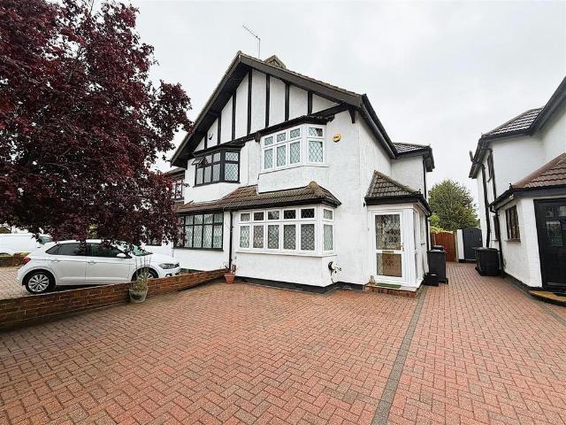 House for rent in Petts Wood, Isle Of Man