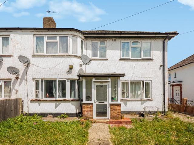 House for rent in London Borough of Hounslow, Spring Grove