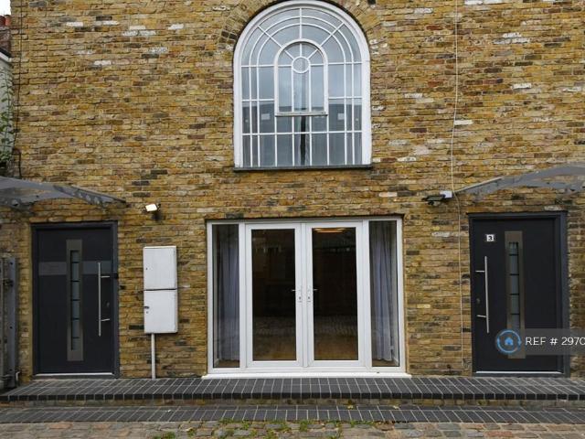 House for rent in Islington, Greater London