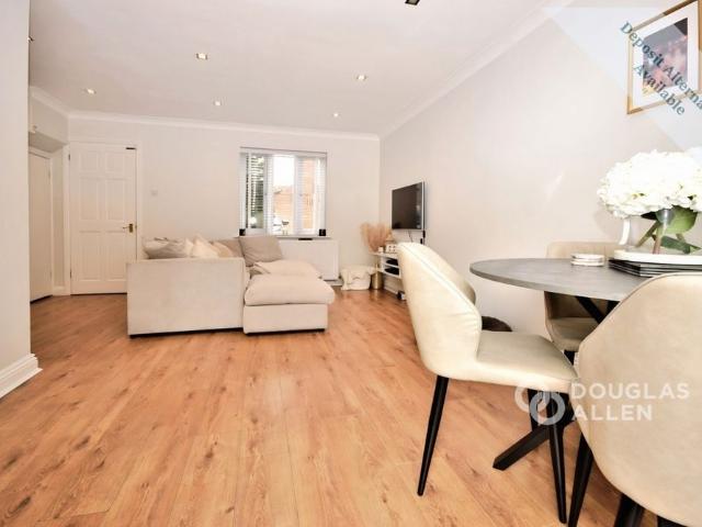 House for rent in Noak Hill, Noak Bridge