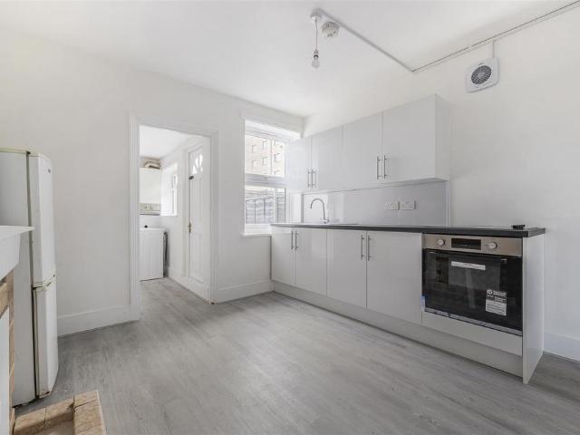 House for rent in New Malden, Greater London