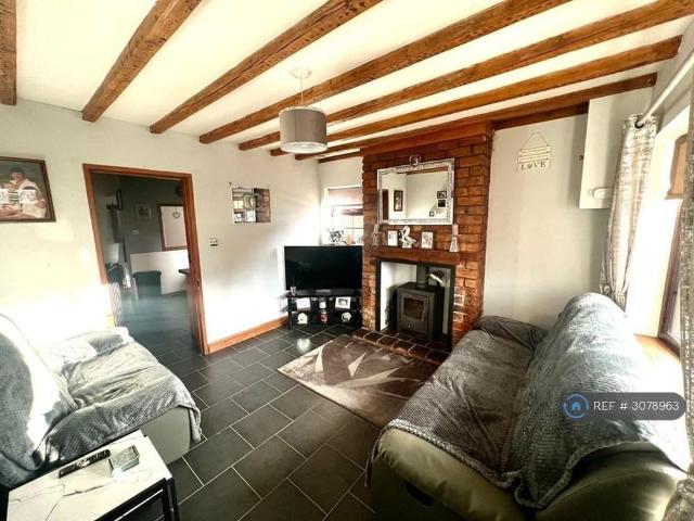 House for rent in Shavington cum Gresty, Shavington