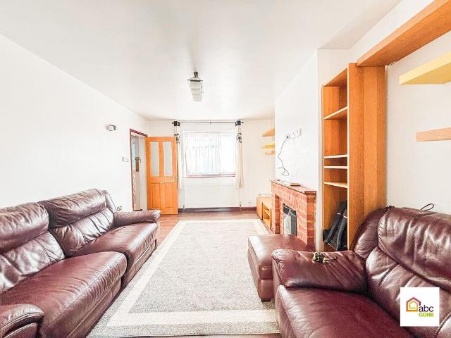 House for rent in Thames View, Greater London