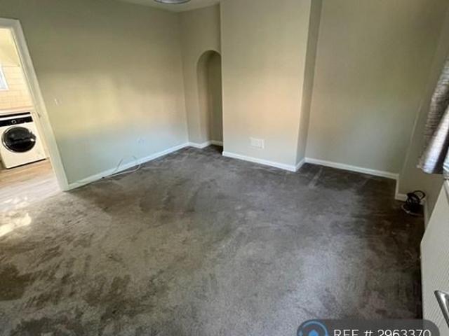 House for rent in Eton