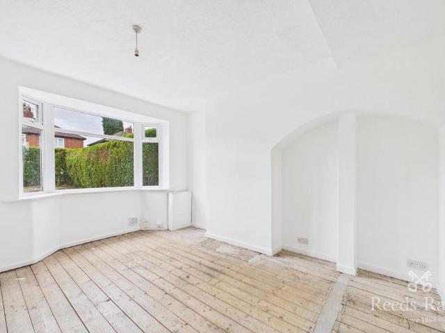 House for rent in Haughton Green, Greenheys