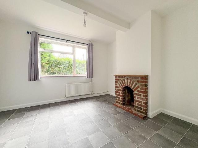 House for rent in Alderbrook, Cross In Hand
