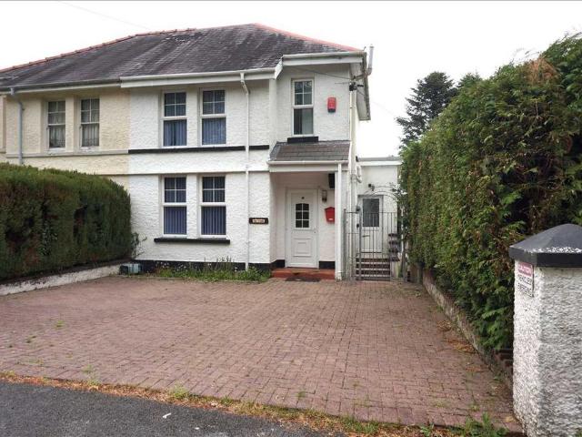 House for rent in Llannon, Cwmgwili
