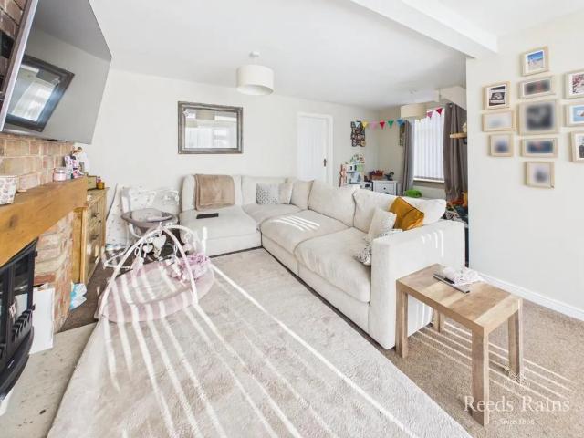 House for rent in Cayton
