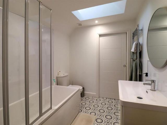 House for rent in Westminster, Victoria