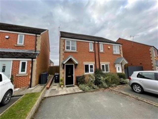 House for rent in Millbrook, Greenheys