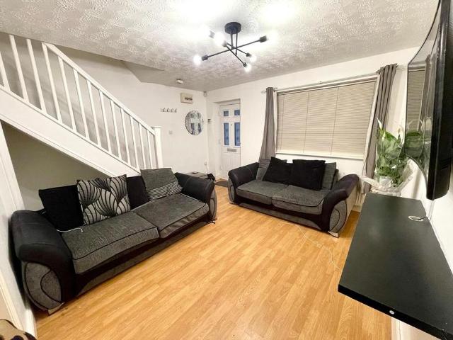 House for rent in Georgia, Greater Manchester