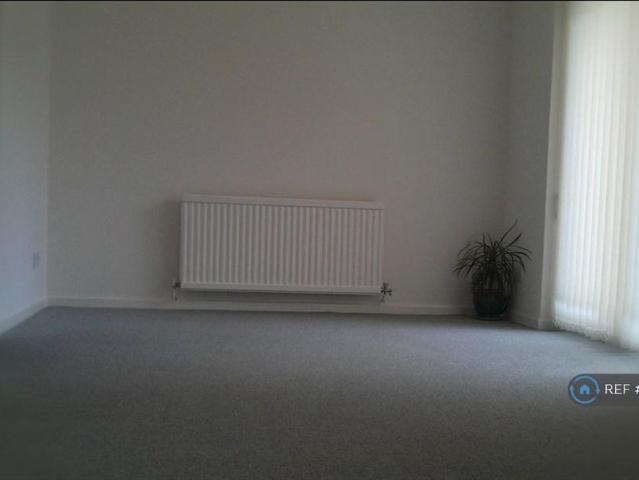 House for rent in Crownhill, Shenley Church End