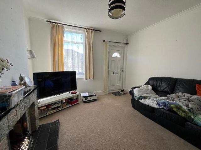 House for rent in Mile End, Fordham Heath