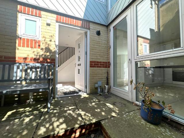 House for rent in West Cliff, Acol