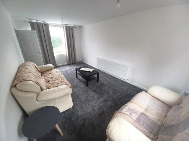 House for rent in Moor Allerton, West Yorkshire
