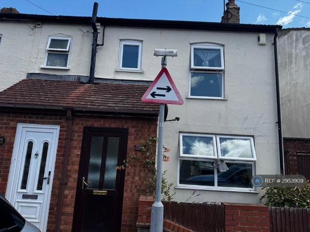 House for rent in Spring Park, Luton