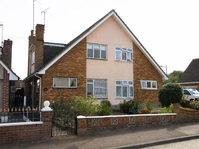 House for rent in Alton Barnes, Essex
