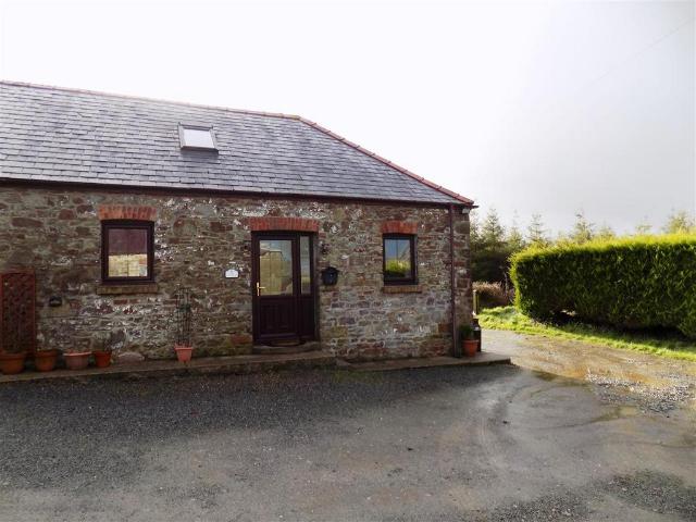 House for rent in Uzmaston, Boulston and Slebech, Wales