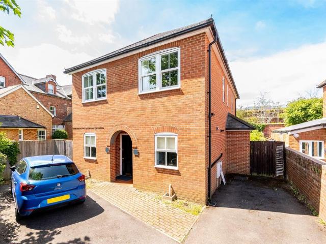 House for rent in Reading