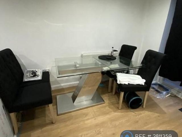 House for rent in Midway, Kent