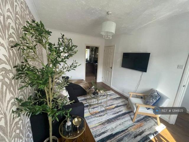 House for rent in Shenley Brook End, Milton Keynes