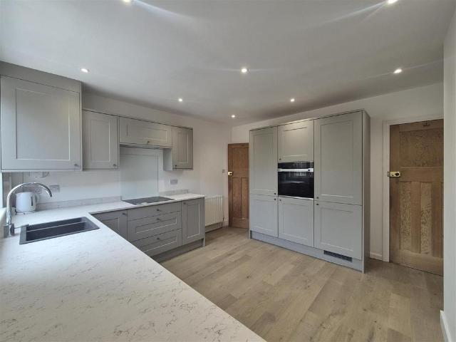 House for rent in Audnam, Amblecote