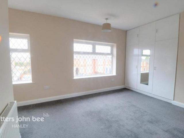 House for rent in Norton-Le-Moors, Ball Green