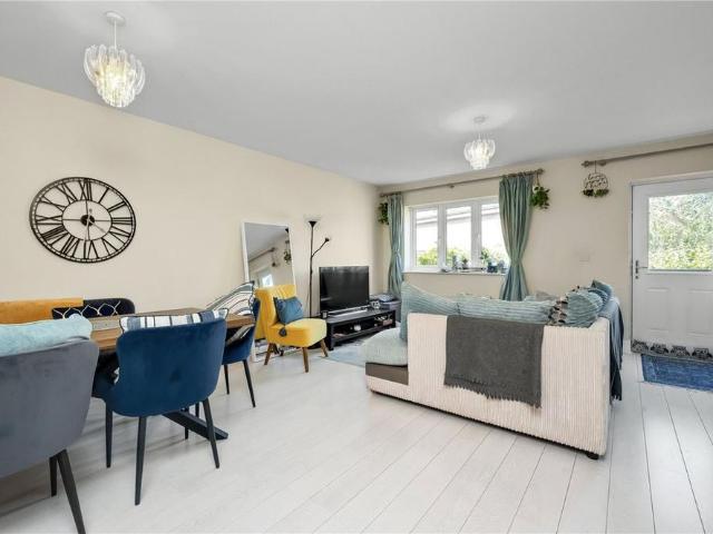 House for rent in Fole, Surrey
