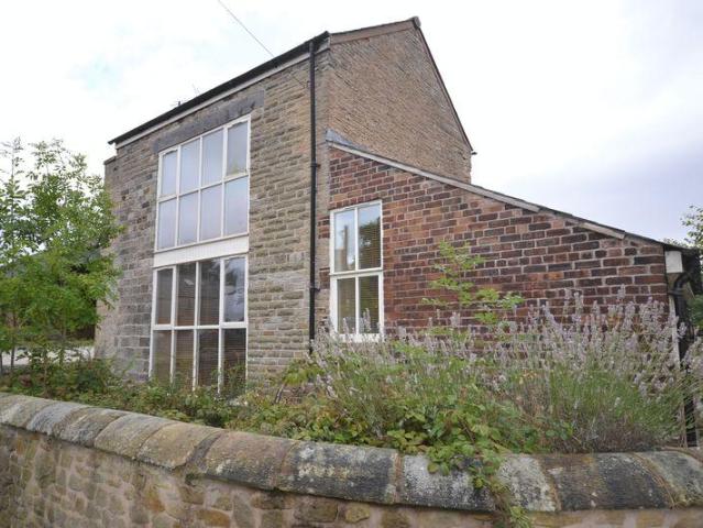 House for rent in Roby Mill, Lancashire