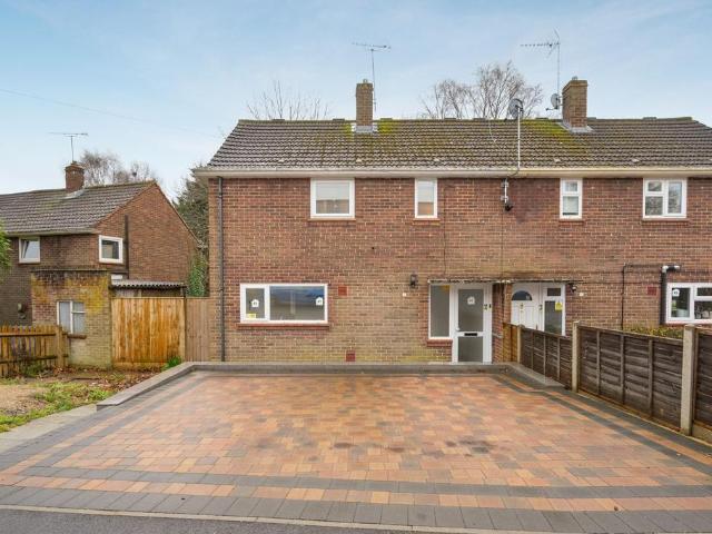 House for rent in Martin's Heron, Winkfield