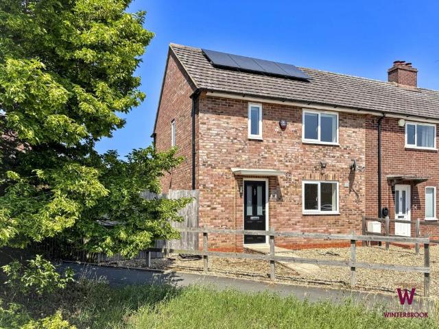 House for rent in Highcroft, Berrick Salome