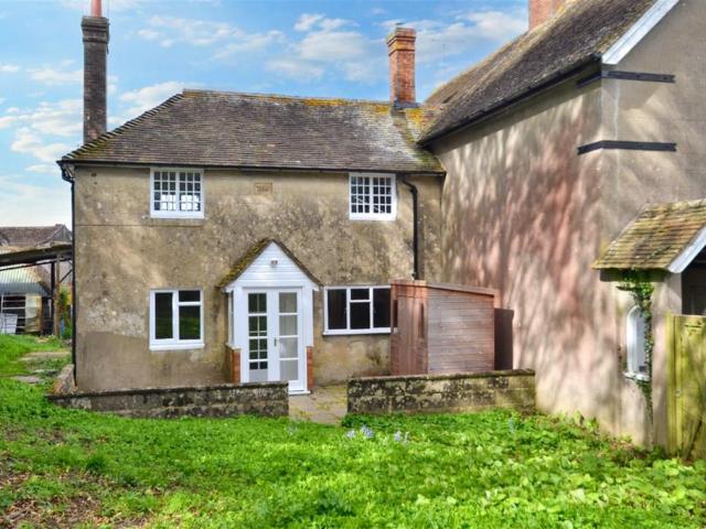 House for rent in Woodmancote, Horsham