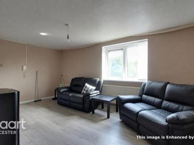 Apartment for rent in Stocking Farm, Old Wharf
