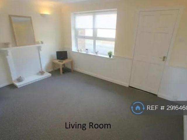 House for rent in Caldermill, East Midlands