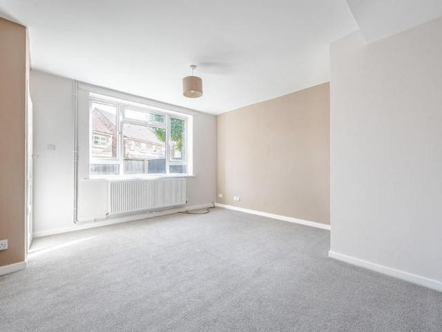 House for rent in Ulleskelf, North Yorkshire