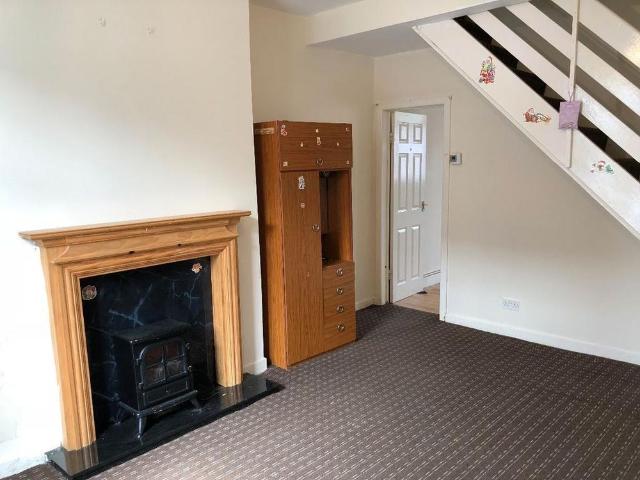 House for rent in Burnedge, Greater Manchester