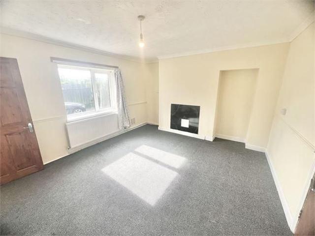 House for rent in Nangreaves, Wales