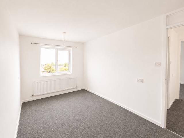 House for rent in Hatching Green, Five Acres