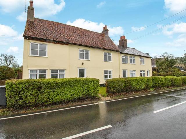 House for rent in Chipping Hill, Essex