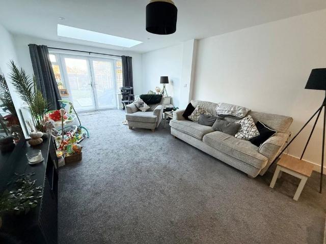House for rent in Alverton, East Midlands