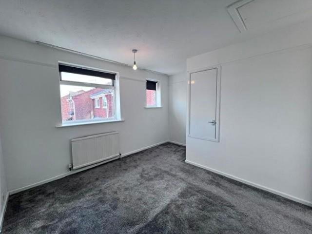 Apartment for rent in Caldermill, East Midlands
