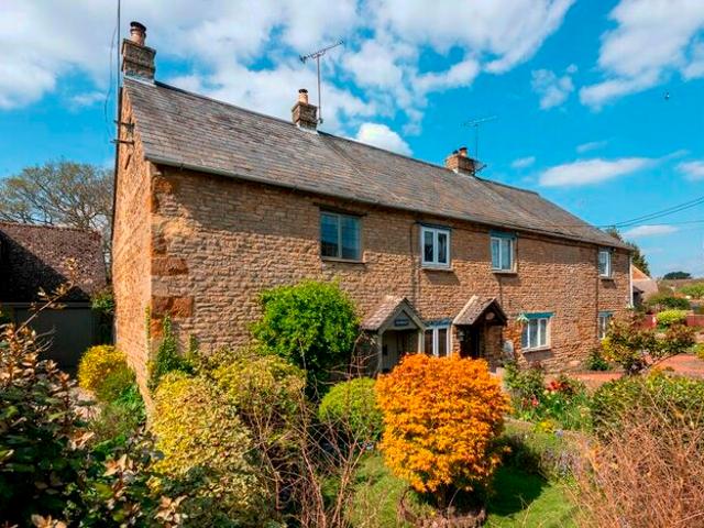 Apartment for rent in Black Bourton, Oxfordshire
