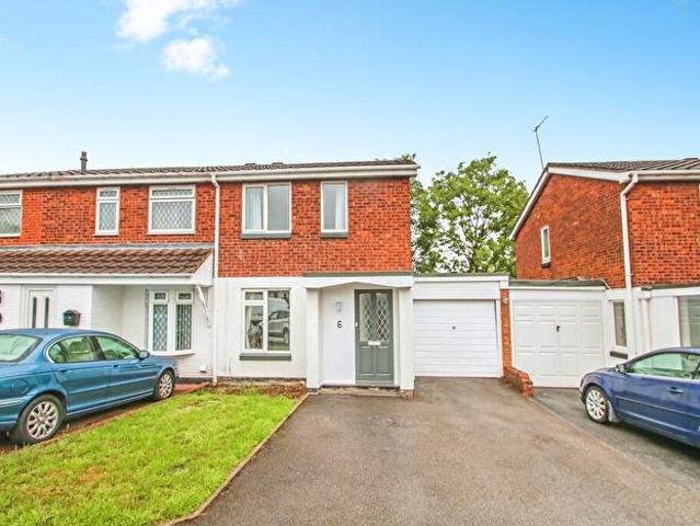 Apartment for rent in Kettlebrook, Staffordshire