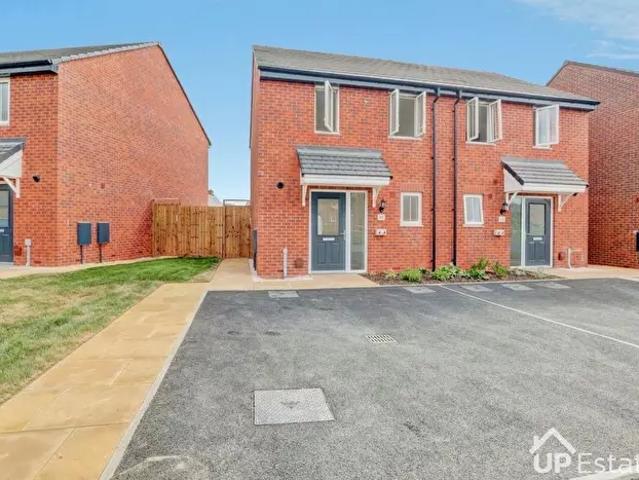 Apartment for rent in St Nicolas Park, Camp Hill
