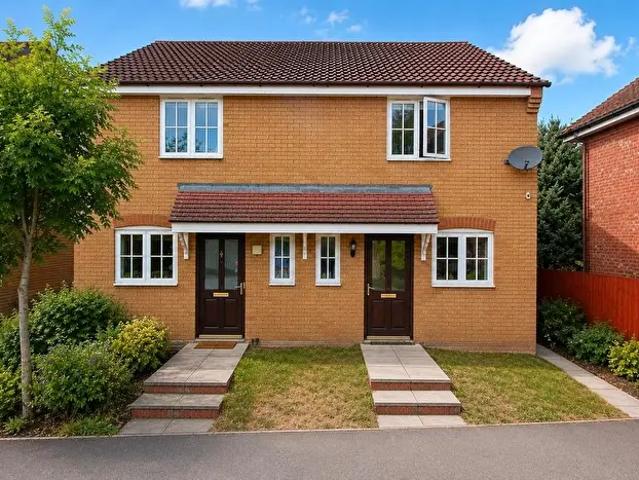 Apartment for rent in Whitehouse, Milton Keynes