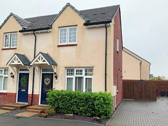 Apartment for rent in Llannon, Cefneithin