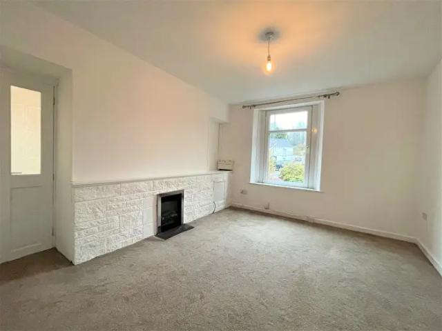 Apartment for rent in Waun-Gron, Swansea